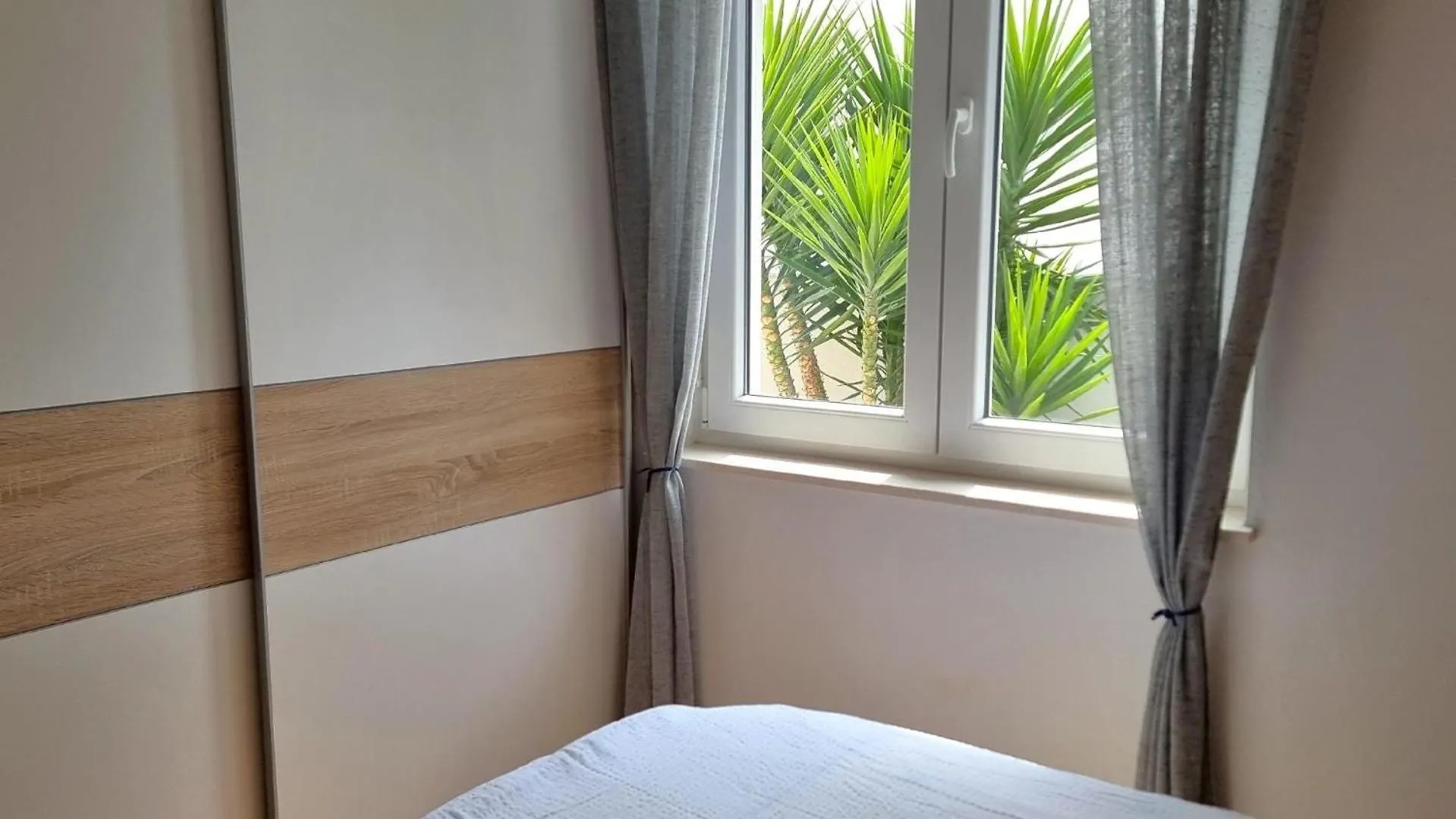 Erdgeschoss-Ferienwohnung Mit Garten Und Pool Privlaka  Privlaka (Zadar)