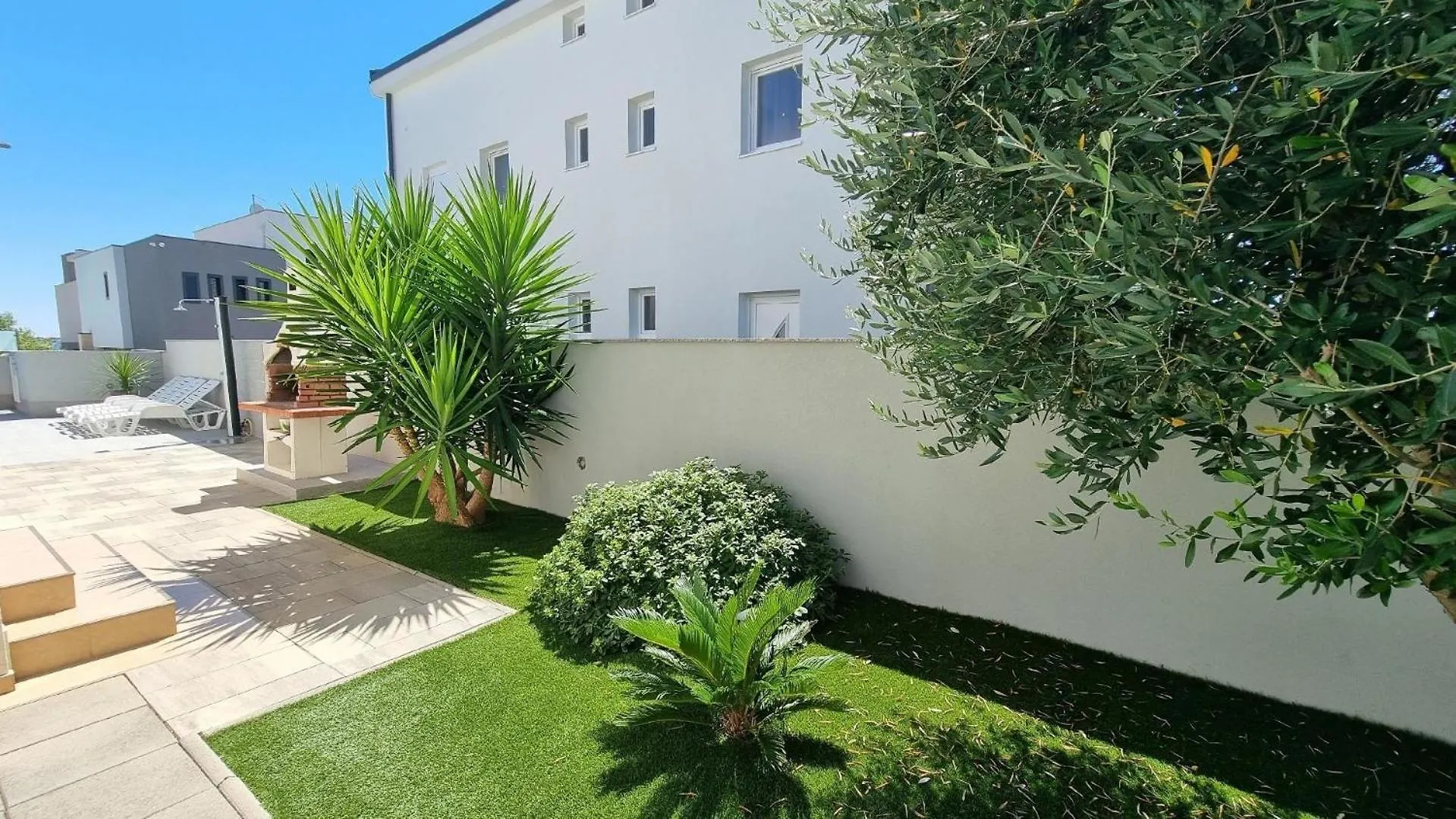 Erdgeschoss-Ferienwohnung Mit Garten Und Pool Privlaka  Apartment